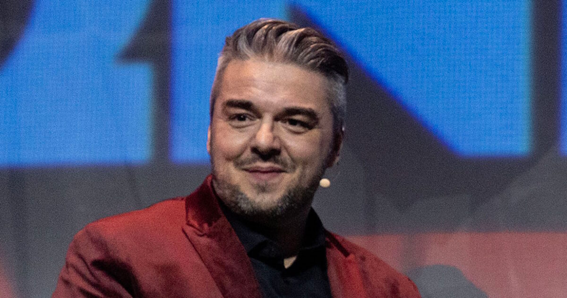 Πέτρος Πολυχρονίδης για social media: Θα πρέπει να απαγορευτούν και σε ενήλικες, νιώθω ότι είναι πάθηση