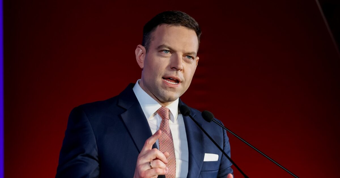 Στέφανος Κασσελάκης: Οι «Δημοκράτες – Προοδευτικό Κέντρο» θα κατέβουν αυτόνομα στις βουλευτικές εκλογές