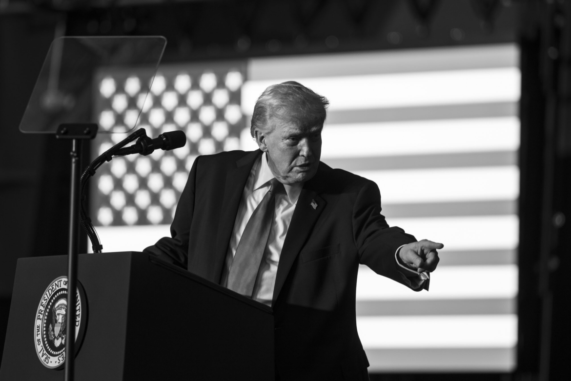 Τραμπ Απειλεί ξανά την Κούβα: «Φιλική Κατάληψη» ή Συμφωνία – «Είναι στα Τελευταία τους»