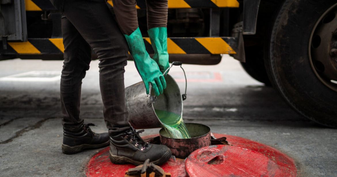 Η Βουλγαρία βεβαιώνει ότι έχει επαρκή αποθέματα καυσίμων, εν μέσω αποκλεισμού των Στενών και αύξησης των τιμών πετρελαίου