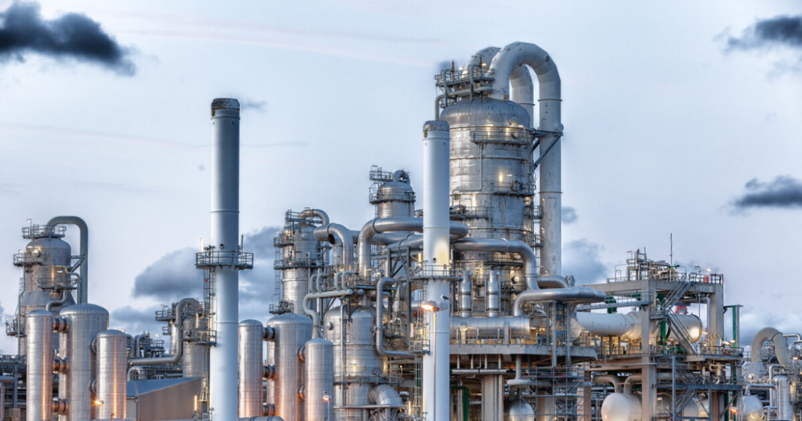 Πετρέλαιο θέρμανσης και 100άρα βενζίνη εξαιρούνται από το πλαφόν στα περιθώρια κέρδους