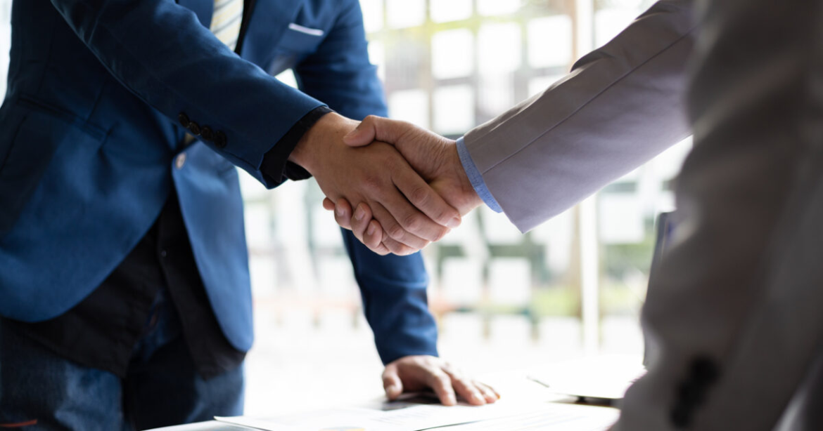 PwC: Πάνω από 18 δισ. ευρώ η αξία εξαγορών και συγχωνεύσεων επιχειρήσεων το 2025