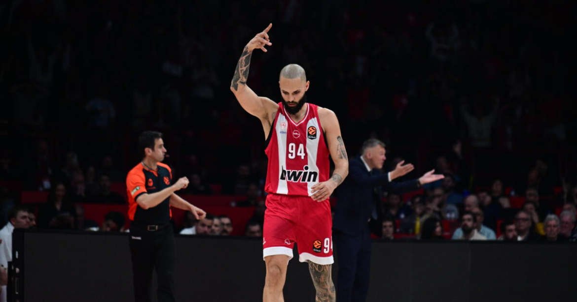 Ο Εβάν Φουρνιέ έκανε ρεκόρ καριέρας στη νίκη του Ολυμπιακού επί της Φενερμπαχτσέ