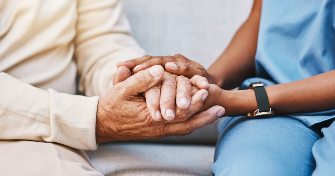 Σατανική οικιακή βοηθός δολοφόνησε τον έναν εργοδότη και άρπαξε πλάκες χρυσού από τον άλλον – Πώς οι αρχές συνέδεσαν τις δύο υποθέσεις