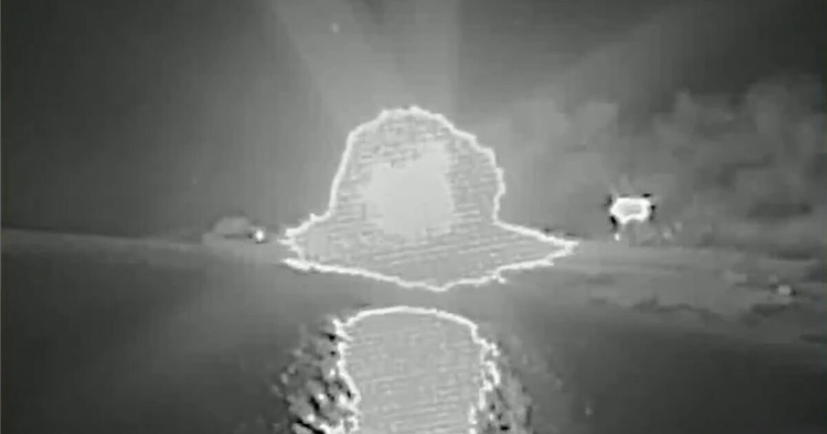 Οι ΗΠΑ κατέστρεψαν 11 πλοία του Ιράν στον Κόλπο του Ομάν: Δείτε βίντεο