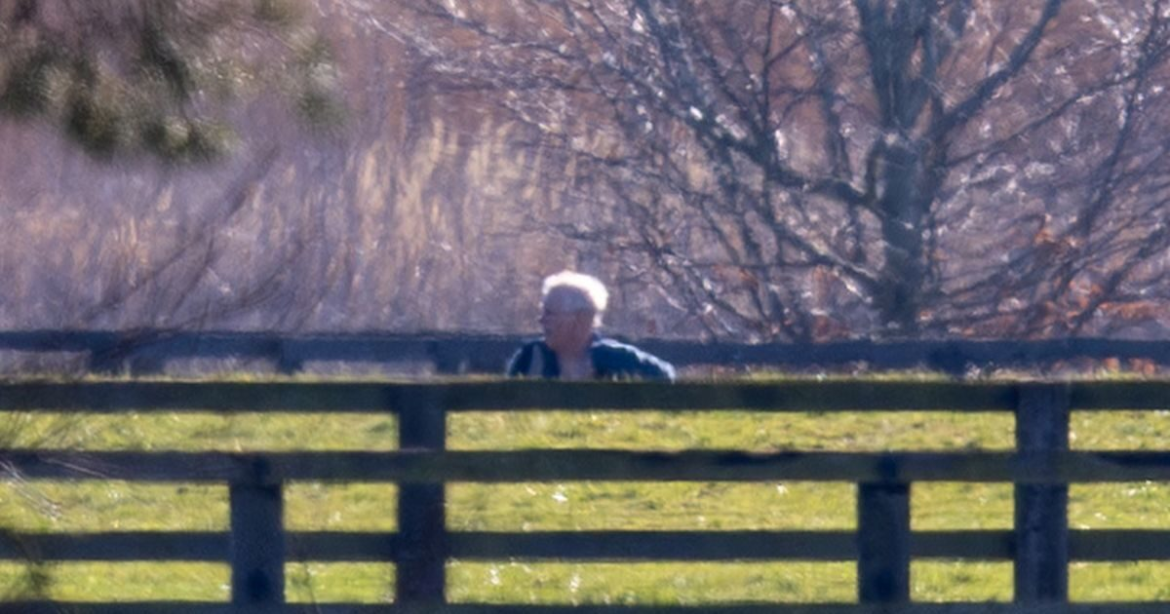 Πρώτη δημόσια εμφάνιση του Άντριου μετά τη σύλληψή του – Φωτογραφία ντοκουμέντο