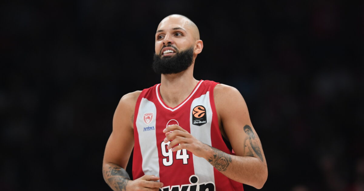 Ο Εβάν Φουρνιέ έστειλε ευχές στα ελληνικά για την 25η Μαρτίου