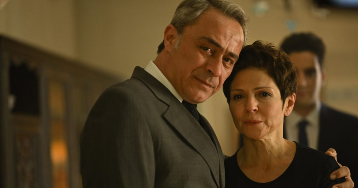 Άγιος έρωτας – επόμενα επεισόδια: Ο Κυριάκος θέλει να κλείσει την κόρη του σε ψυχιατρική κλινική