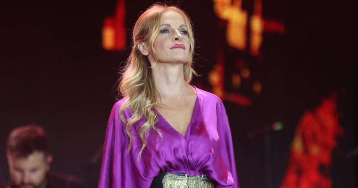 Ηρώ Σαΐα: Είχα τη χαρά να μη ζήσω ιδιαίτερα δύσκολα παιδικά χρόνια, έκανα και γω τις επαναστάσεις μου